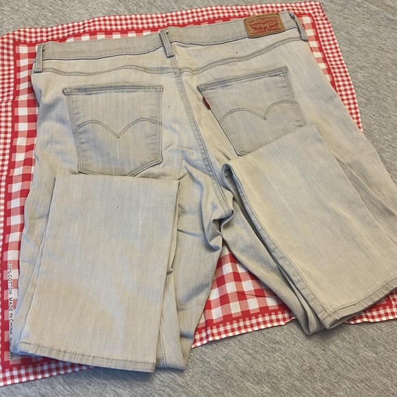 Levi’s jeans women - Picture 2 of 3